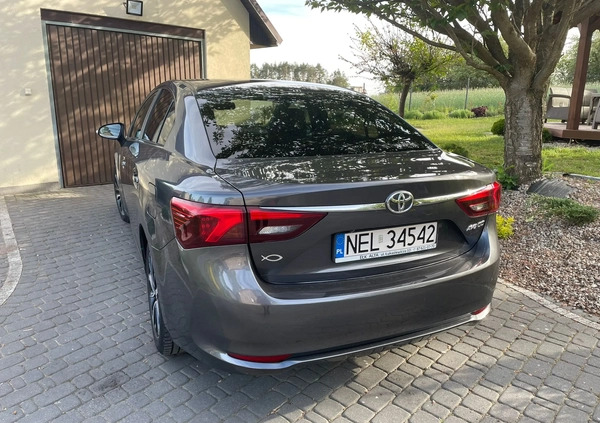 Toyota Avensis cena 72500 przebieg: 123000, rok produkcji 2018 z Łomża małe 29